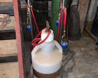 B&G portable drinking fountain