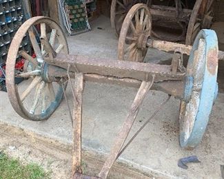 Wooden wheel axles