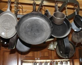 Vintage cast iron cookware