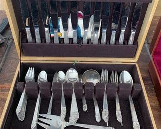 “NORTHERN LIGHTS” STERLING SILVER BY INTERNATIONAL STERLING! 91 PCS!