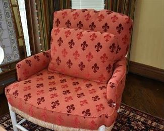 BEAUTIFUL CUSTOM UPHOLSTERED ARMCHAIR (4 OF 4)