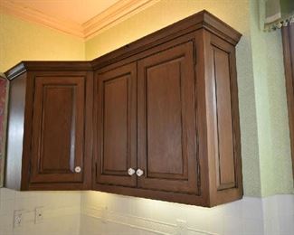 UPPER KITCHEN CABINETS