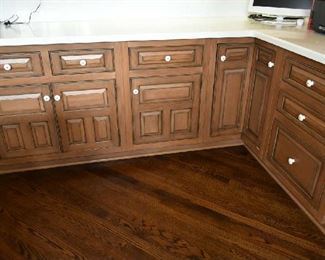 LOWER KITCHEN CABINETS 