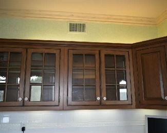 UPPER KITCHEN CABINETS