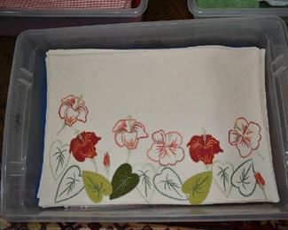 TABLE LINENS