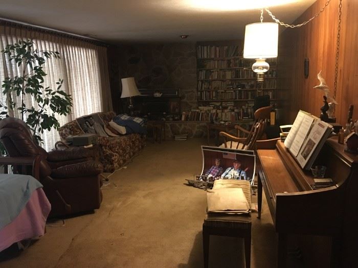 Pocket Area Estate Sale in Sacramento, CA starts on 9/1/2019