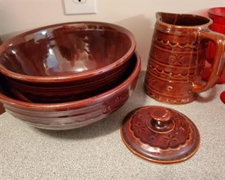 Pottery ware