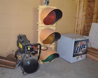 air compresser, traffic light, small frighted