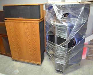 Klipsch Klipschorn speakers - ser #074596542
