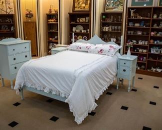 What an adorable antique set! Headboard, bed, chest, and two nightstands.