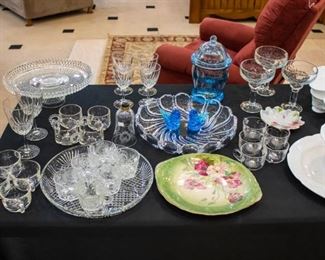 Do you see the two Fenton Bluebirds?