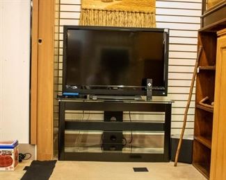 Vizio 42" - 1080 - Digital Flat Screen TV