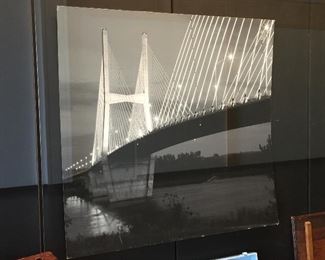 A large picture of the Emerson Bridge.