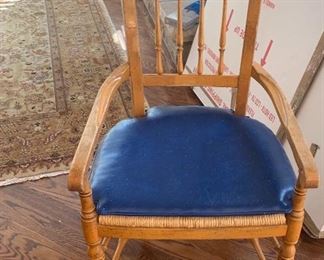 DREXEL SOLID PINE RUSH SEAT ARM CHAIRS WITH BLUE LEATHER CUSHIONS, SET OF 4