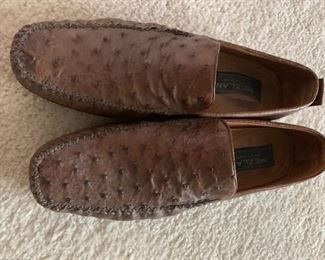 OSTRICH SHOES, BY MEZLAN, SIZE 10
