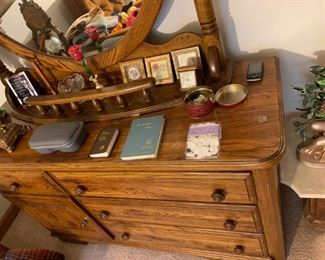 Vintage dresser with swivel mirror