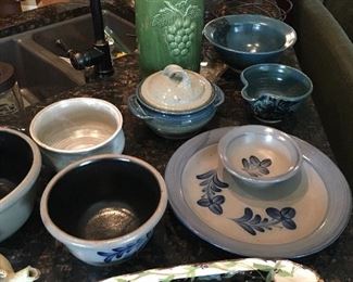 Rowe pottery