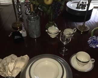 A beautiful presentation with Mikasa Palatial just in time for your Thanksgiving celebration!