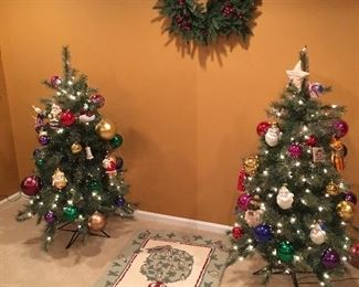 Christmas trees-natural looking artificial wreath-A Partridge in a Pear Tree rug
