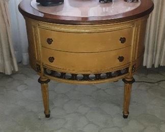 Lovely antique round lamp table with marble inlay