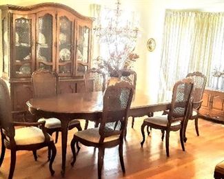 Magnificent 1960's French Provencial formal Dining Table with 2 wide leaves and 7 chairs. 