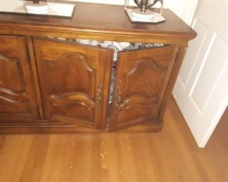 Ample storage in Buffet/Sideboard