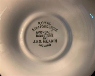 Royal Staffordshire Avondale by J & G Meakin