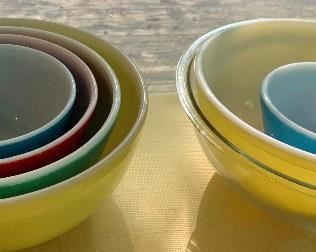 Pyrex  Primary Color Nesting Set Bowls
