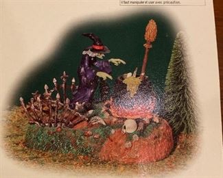 Animated Hocus Pocus Witch Dept 56 Halloween