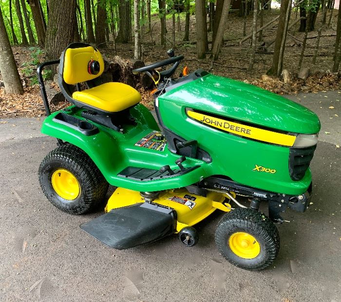John Deere X300 Riding Mower