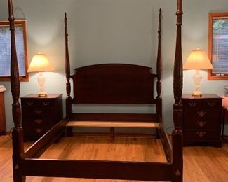 4 Poster Drexel Heritage Queen Bedroom Set