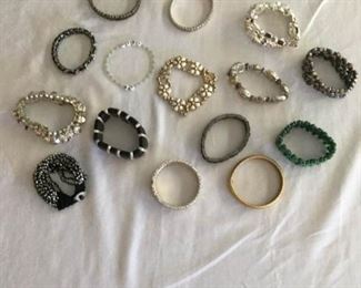 Costume Jewelry Bracelets (15 pcs) https://ctbids.com/#!/description/share/227202