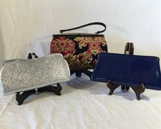 Vintage Hand Bags & Clutches (3Pcs) https://ctbids.com/#!/description/share/227187