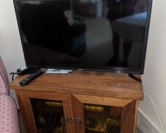 $20  Small TV stand