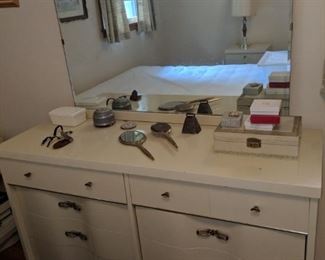 $100  White dresser with mirror