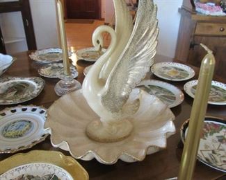 Vintage ceramic Swan Centerpiece 
