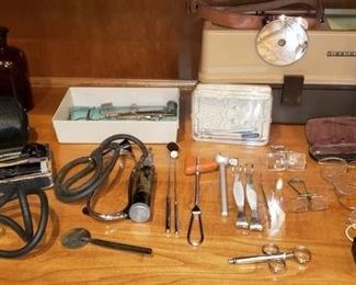 Antique Optic  Equipment