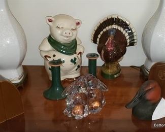 Shawnee Winnie the Pig, Decanter, Bookends