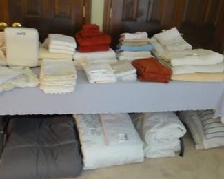 Towels, Linens 