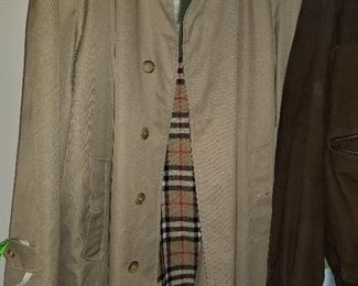 Men's Burberry, 42R
