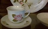 Rose Pattern China serve for 8 Made in England