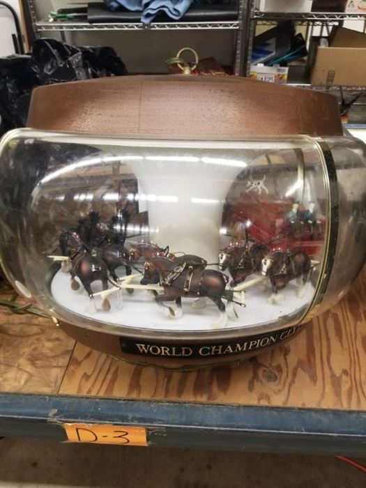 Rotating Antique Budweiser World Champion Clydesdale Team Hanging Light - See Video!