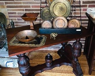 Empire Style Table, Copper, Bronze, Brass Chargers/Plates, Decor