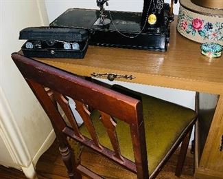 Sewing Table, Singer Sewing Machine