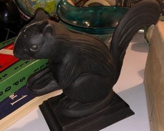 Vintage cast iron squirrel nutcracker