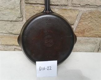 Griswold No 8 Cast Iron Skillet Lot IV of IV