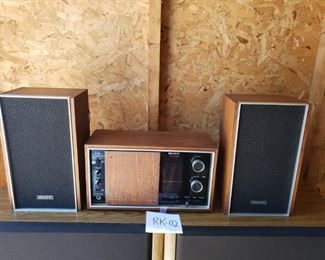 Vintage SONY Stereo Receiver with Speakers