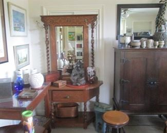 Wonderful carved oak hall stand