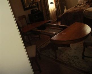 Mission oak dining furniture