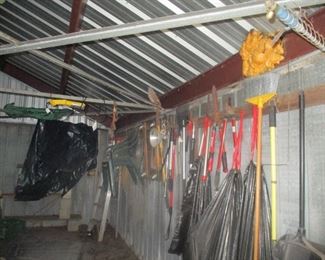 Outdoor garden tools